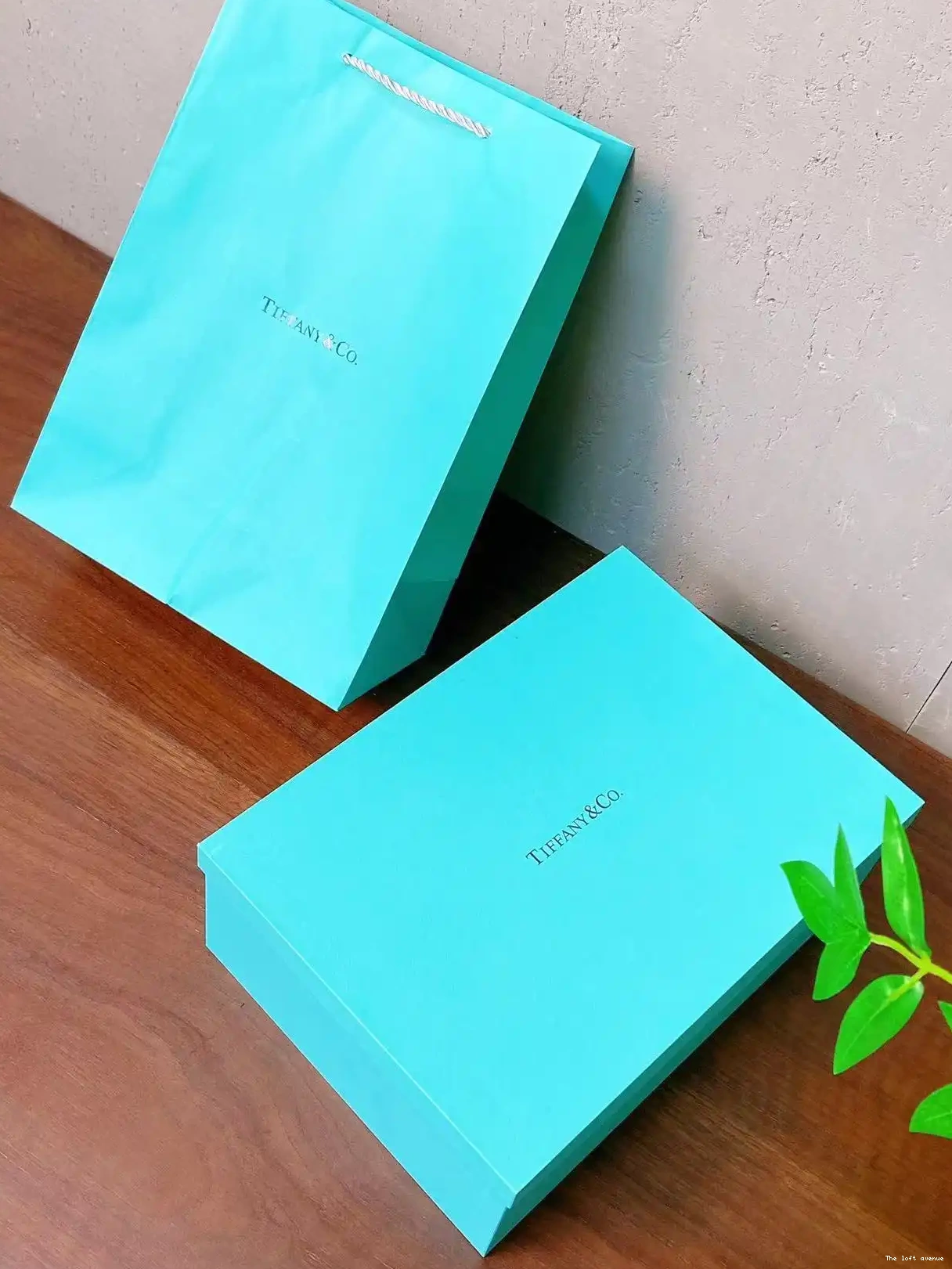 1.0 COFFEE CUP TIFFANY SET 0516